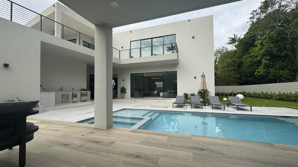 Residential House in Coconut Grove Italgres